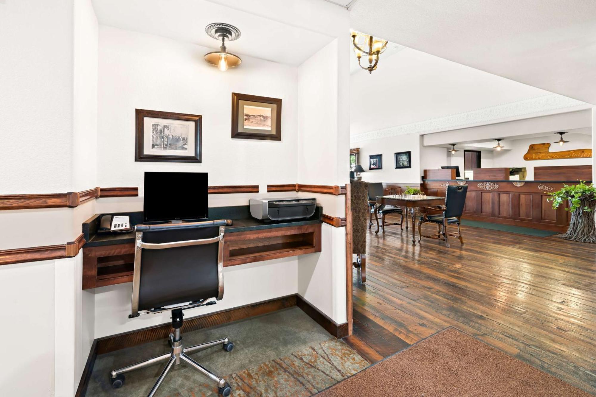 Best Western Newberry Station La Pine Eksteriør billede