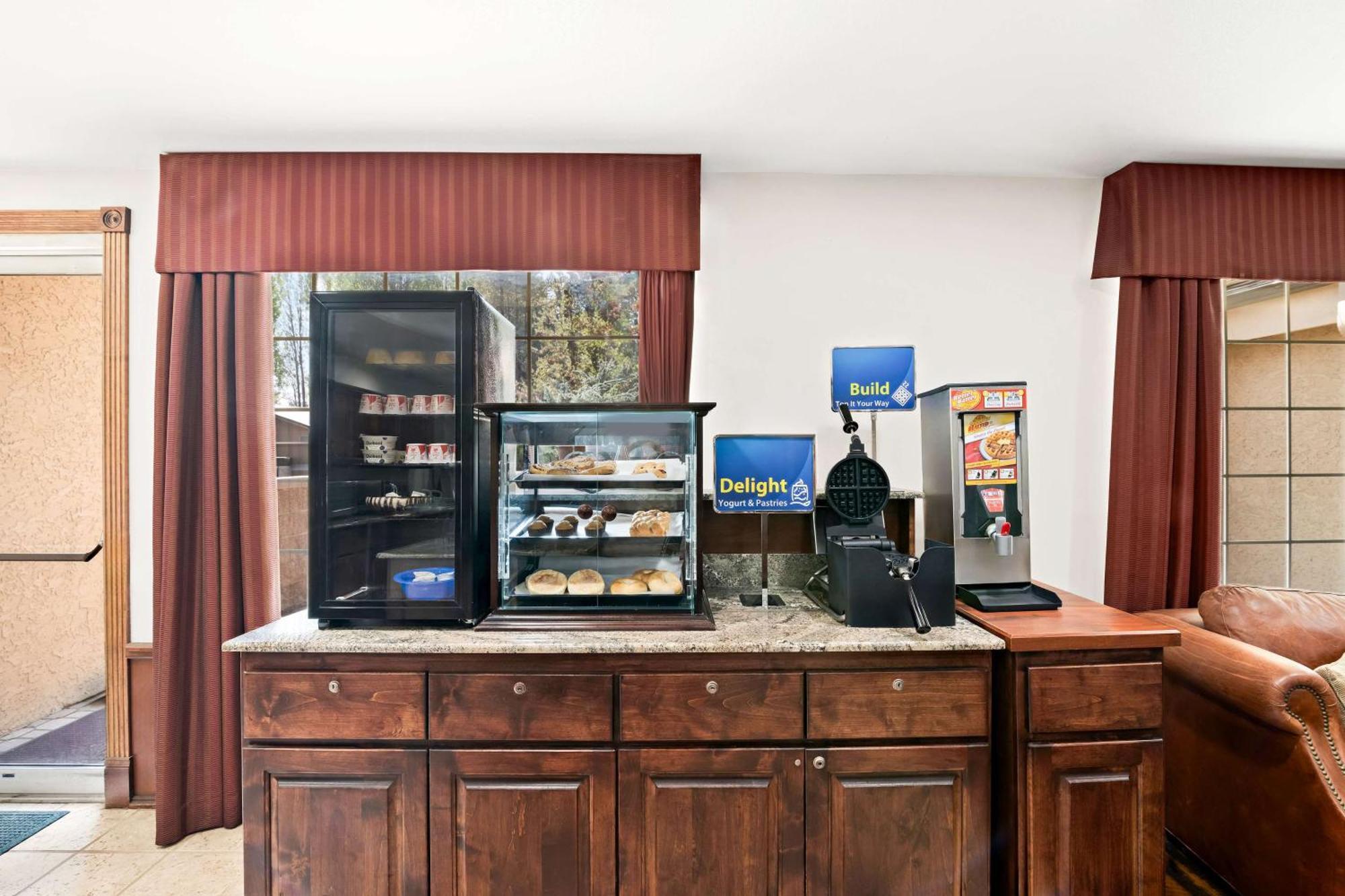 Best Western Newberry Station La Pine Eksteriør billede
